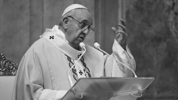 Điện chia buồn Giáo hoàng Francis qua đời