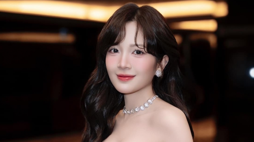 Nhan sắc trẻ trung của diễn viên Ngọc Huyền