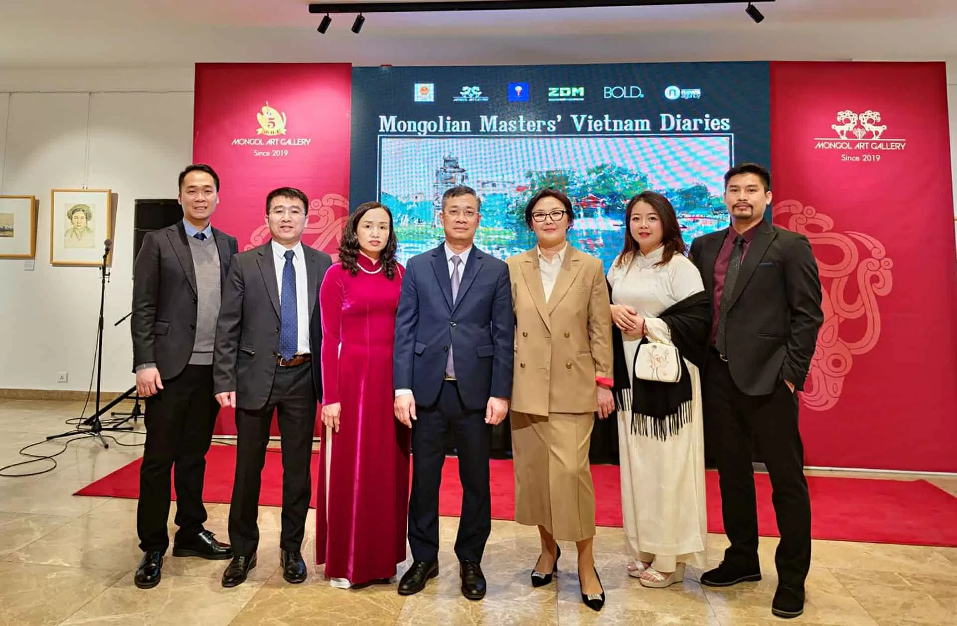 Khai mạc triển lãm Nhật ký Việt Nam qua góc nhìn của các danh họa Mông Cổ