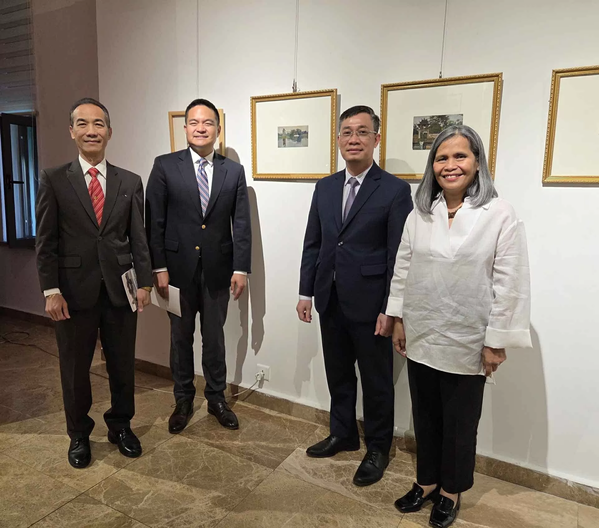 Khai mạc triển lãm Nhật ký Việt Nam qua góc nhìn của các danh họa Mông Cổ