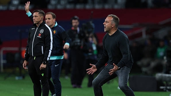 Barca sút 40 quả nhưng chỉ ghi 1 bàn, HLV Hansi Flick nói gì?