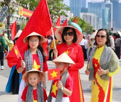 Thành phố Hồ Chí Minh ngày đại lễ - Điểm hẹn của những câu chuyện mới