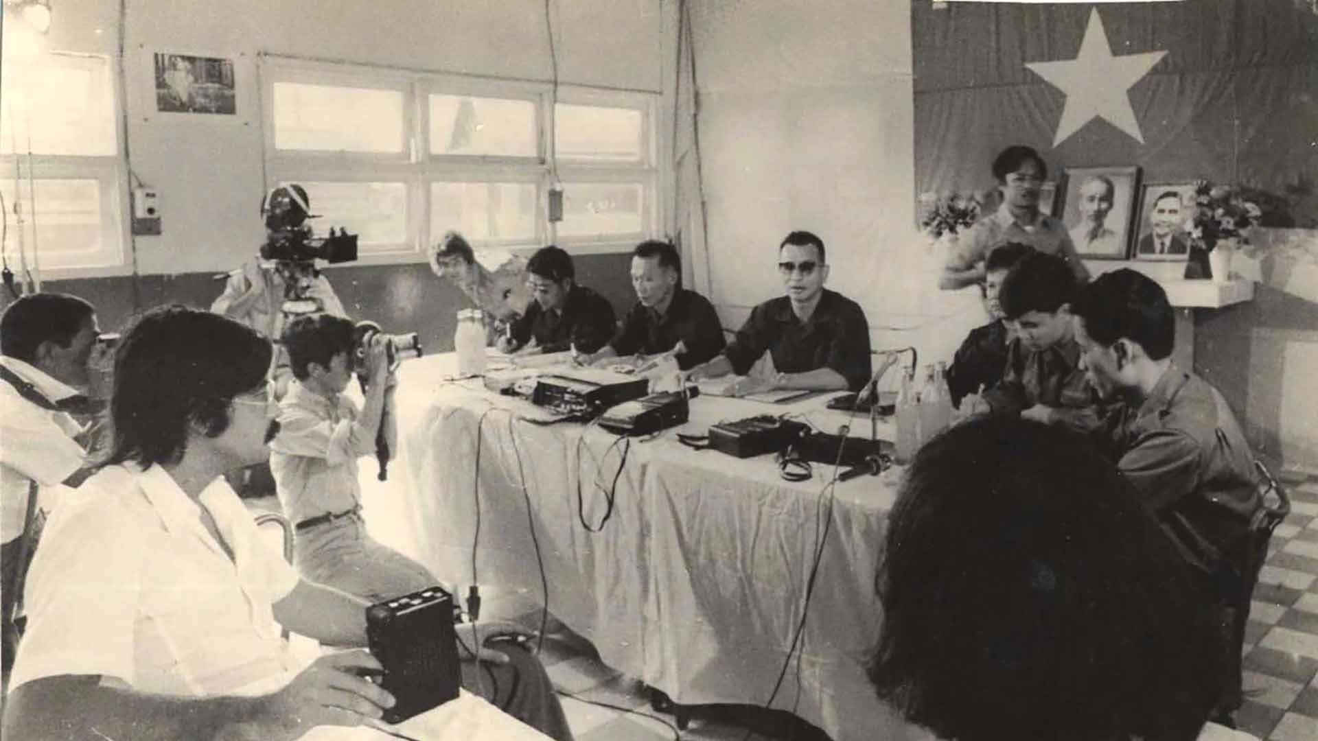 Một lần đi đưa công hàm cho Ủy ban Quốc tế