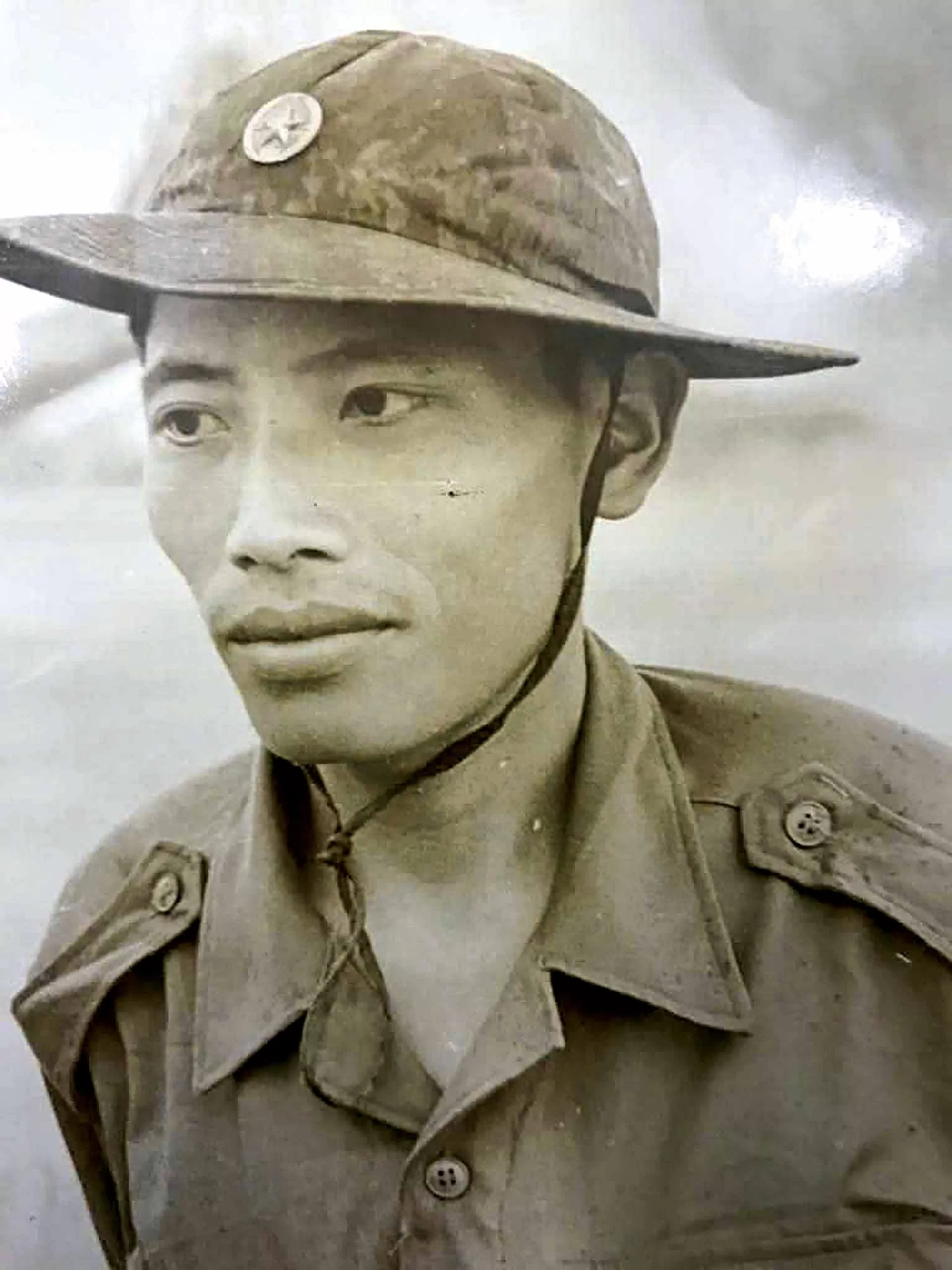 Một lần đi đưa công hàm cho Ủy ban Quốc tế Một lần đi đưa công hàm cho Ủy ban Quốc tế