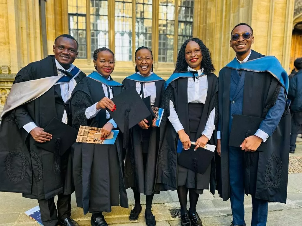 (Nguồn: AfOx) (Nguồn: AfOx)