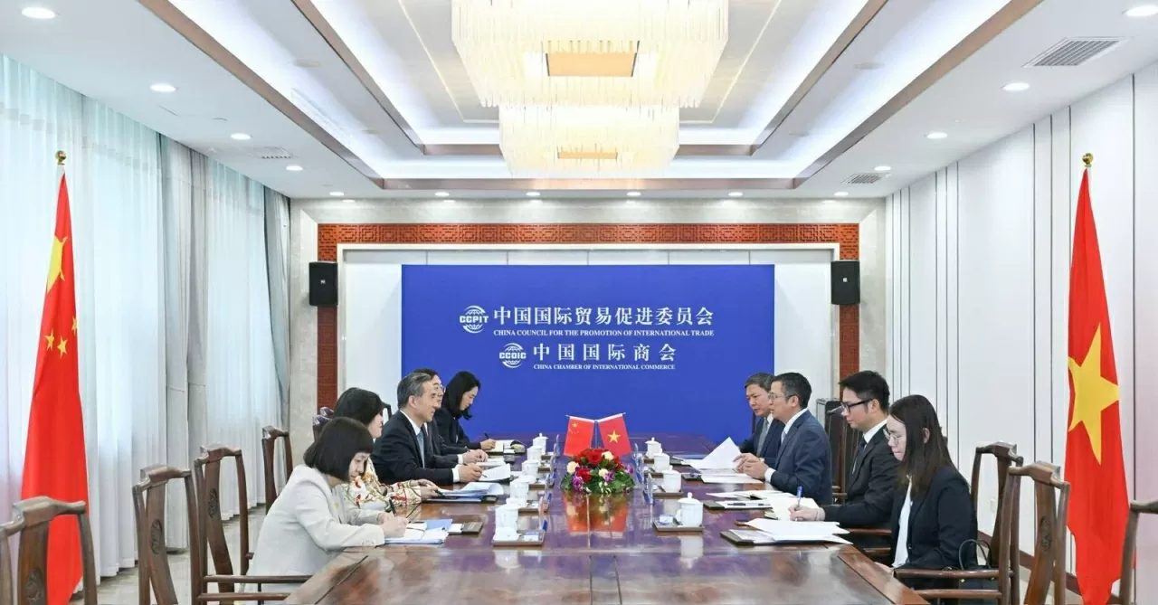 Toàn cảnh buổi làm việc. Toàn cảnh buổi làm việc.