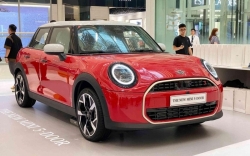 Cận cảnh MINI Cooper 2025 vừa ra mắt tại Việt Nam, giá từ 2,099 tỷ đồng