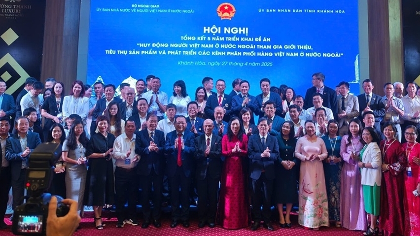 Sửa đổi Luật Quốc tịch: Ý nghĩa bước ngoặt về pháp lý và công tác người Việt Nam ở nước ngoài