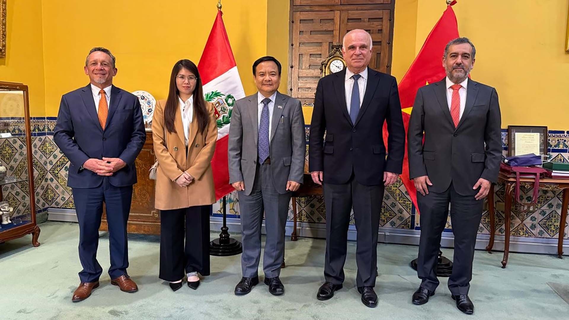 Đẩy mạnh hợp tác kinh tế, thương mại và đầu tư Việt Nam-Peru