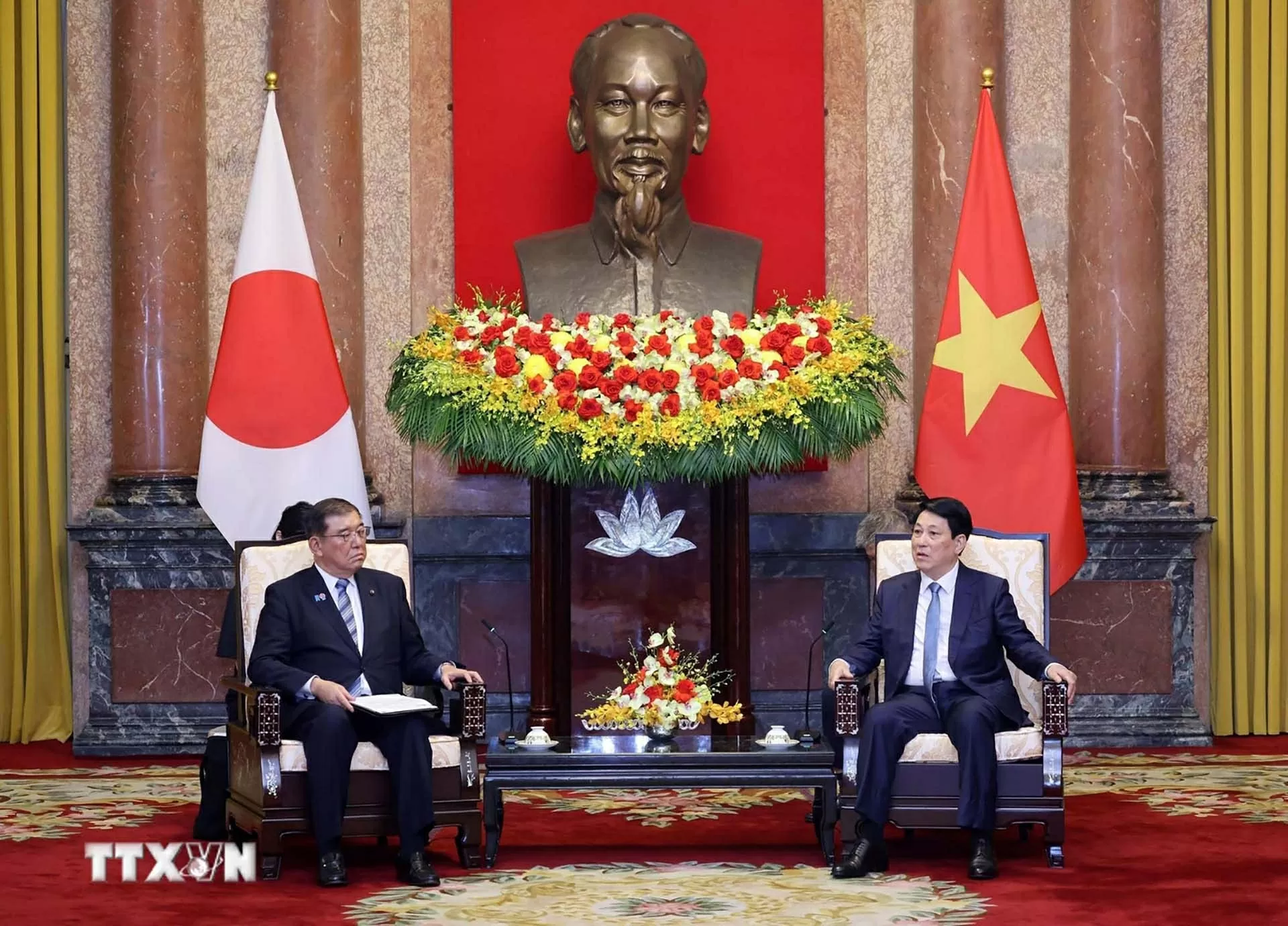 Mở ra giai đoạn phát triển mới trong quan hệ Việt Nam-Nhật Bản theo hướng chặt chẽ, hiệu quả hơn Mở ra giai đoạn phát triển mới trong quan hệ Việt Nam-Nhật Bản theo hướng chặt chẽ, hiệu quả hơn