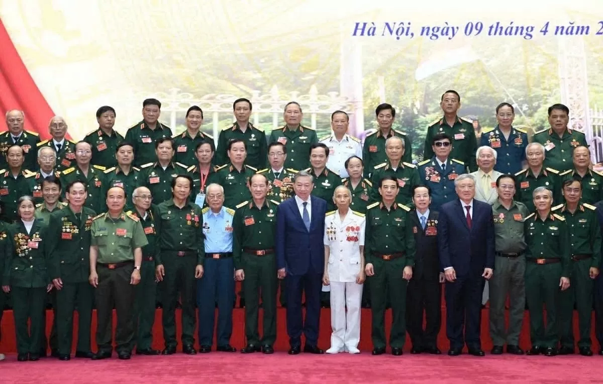 Tự hào về sự thay đổi từng ngày của đất nước Tự hào về sự thay đổi từng ngày của đất nước