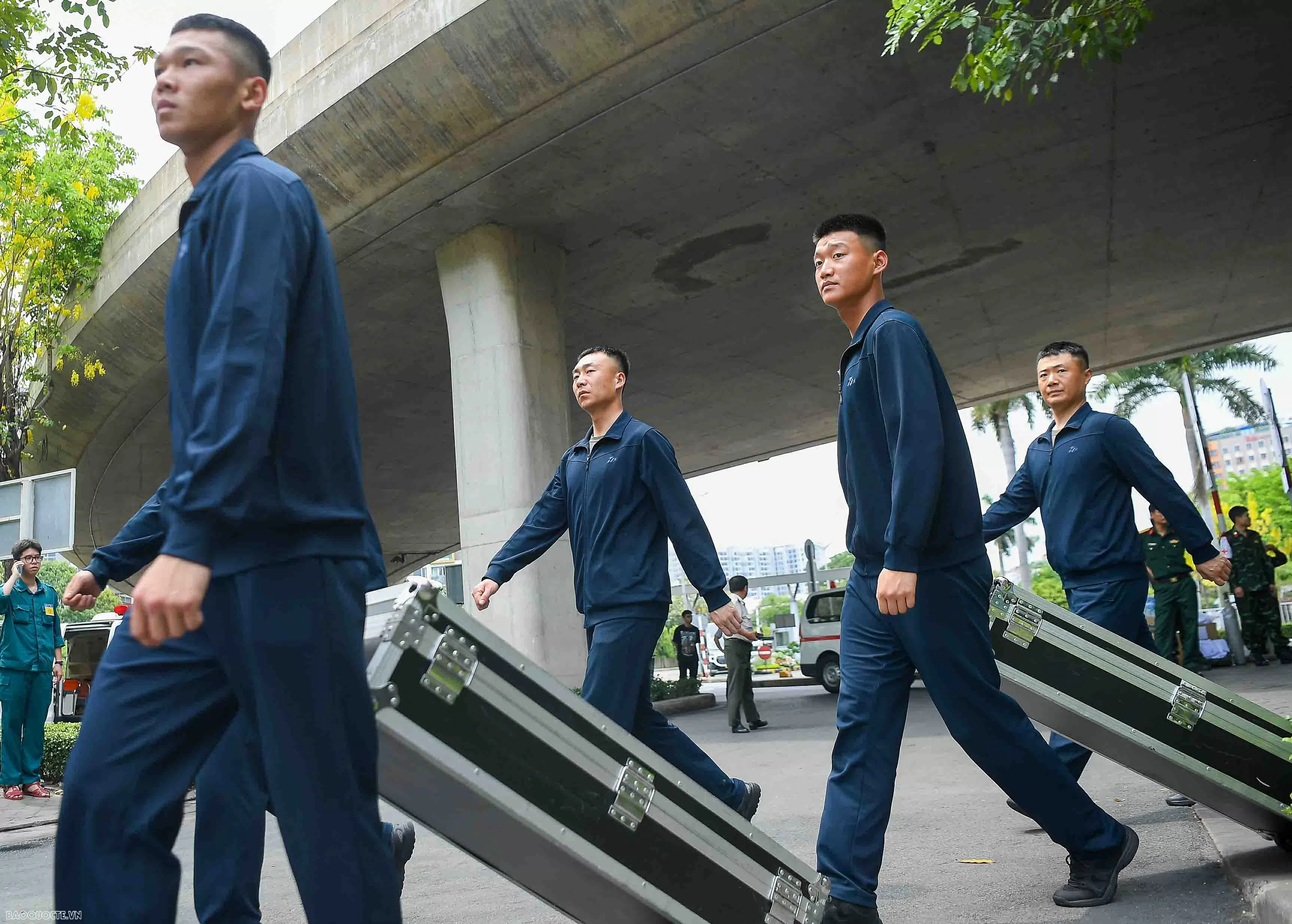 Việt Nam tiễn các đoàn Quân đội Trung Quốc, Lào, Campuchia về nước Việt Nam tiễn các đoàn Quân đội Trung Quốc, Lào, Campuchia hoàn thành nhiệm vụ diễu binh về nước