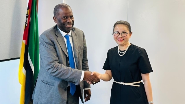 Thúc đẩy hợp tác giữa Việt Nam và Mozambique trong lĩnh vực tài nguyên khoáng sản và năng lượng