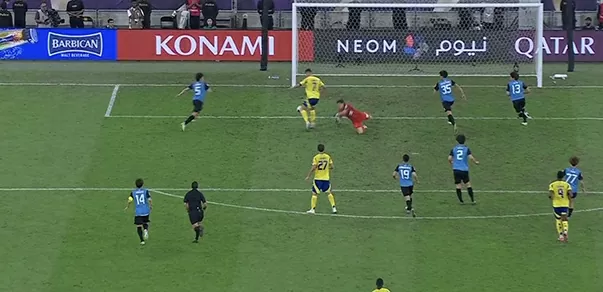 Pha bỏ lỡ khó tin của CR7. Pha bỏ lỡ khó tin của CR7.