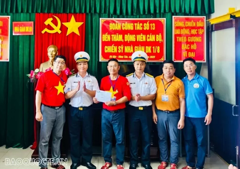 Về với Trường Sa: Hành trình đặc biệt nối trái tim hàng triệu kiều bào khắp thế giới với biển đảo quê hương