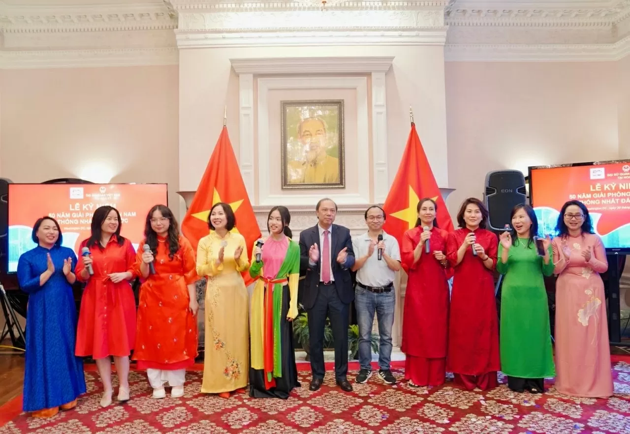 Đại sứ quán Việt Nam tại Mỹ trang trọng tổ chức lễ kỷ niệm 30/4 Long trọng tổ chức lễ kỷ niệm 50 năm Ngày Giải phóng miền Nam, thống nhất đất nước tại Mỹ