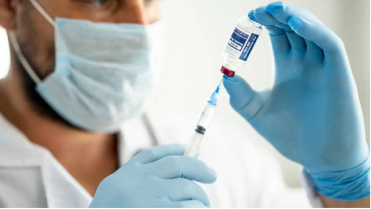 Anh triển khai 'siêu tiêm' trong 5 phút để điều trị 15 loại ung thư. Việc điều trị bằng loại thuốc tiêm mới này có thể mất khoảng ba đến năm phút. (Nguồn: Getty Images) Anh triển khai 'siêu tiêm' trong 5 phút để điều trị 15 loại ung thư. Việc điều trị bằng loại thuốc tiêm mới này có thể mất khoảng ba đến năm phút. (Nguồn: Getty Images)