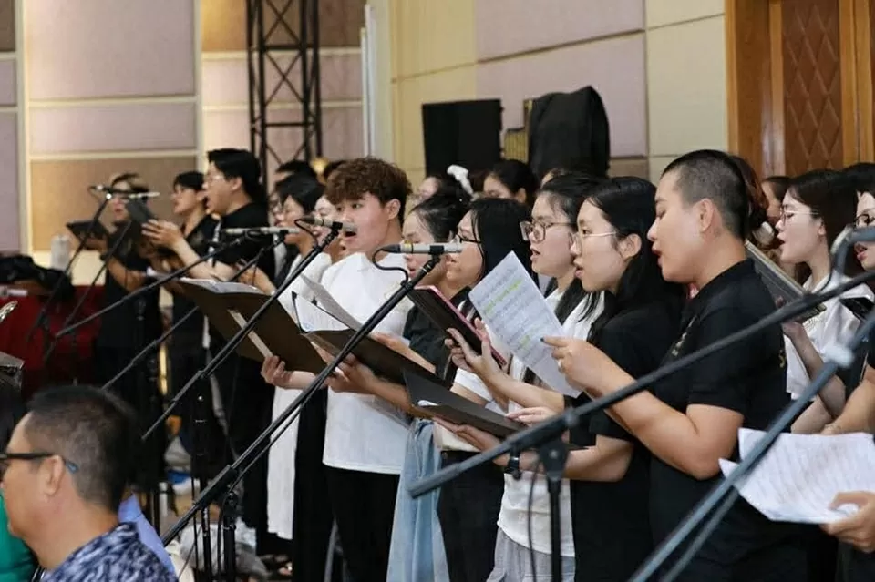 Hàng trăm nghệ sĩ miệt mài tập luyện cho chương trình nghệ thuật mừng Đại lễ Vesak Liên hợp quốc 2025 Hàng trăm nghệ sĩ miệt mài tập luyện cho chương trình nghệ thuật mừng Đại lễ Vesak Liên hợp quốc 2025