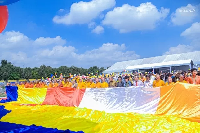 Lễ thượng Đại kỳ tại Đại lễ Vesak Liên hợp quốc 2025 Lễ thượng Đại kỳ tại Đại lễ Vesak Liên hợp quốc 2025