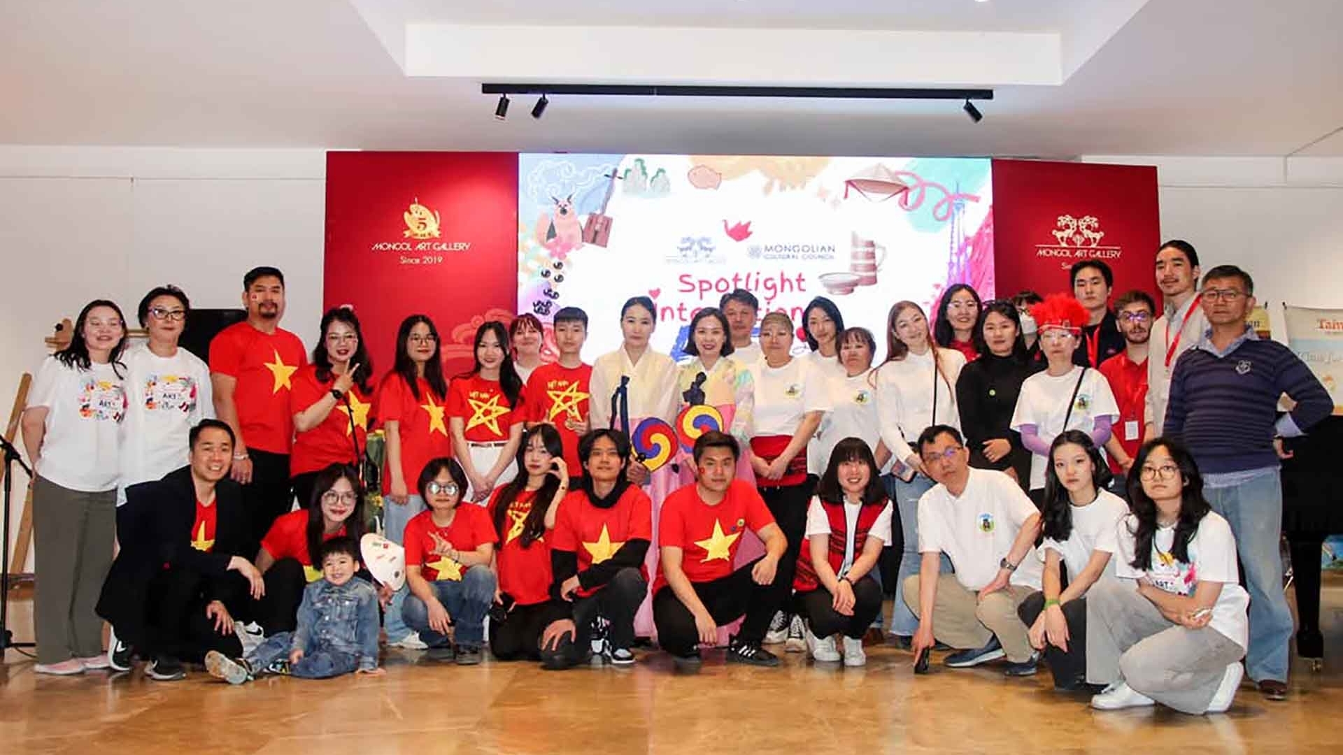 Gian hàng Việt Nam tạo dấu ấn tại sự kiện văn hóa quốc tế ở Mông Cổ