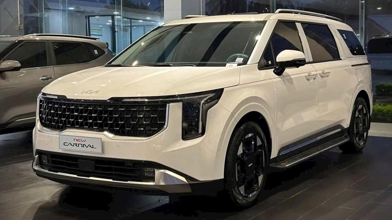 Kia Carnival chính thức tham gia cuộc đua giảm giá tại Việt Nam