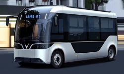 VinFast ra mắt dòng xe buýt điện cỡ nhỏ EB 6, có phiên bản chuyên chở học sinh