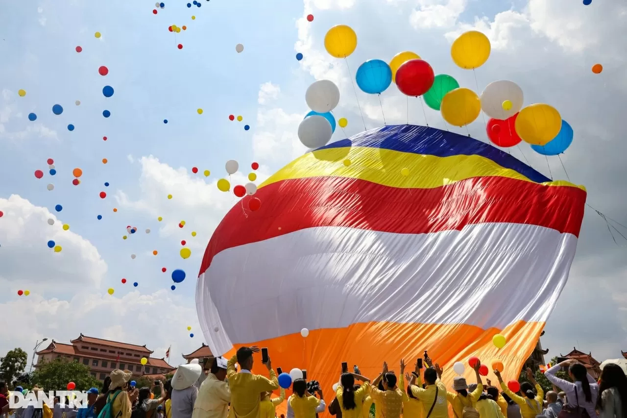 Khai mạc trọng thể Đại lễ Vesak Liên hợp quốc 2025 Khai mạc trọng thể Đại lễ Vesak Liên hợp quốc 2025