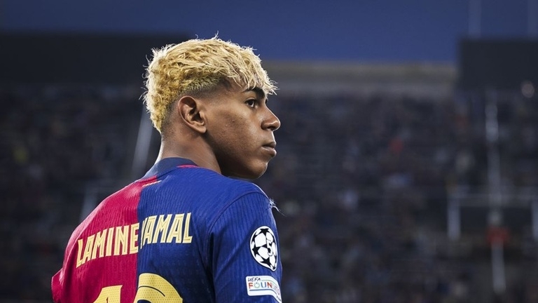 Inter Milan cần 3 cầu thủ theo kèm Yamal