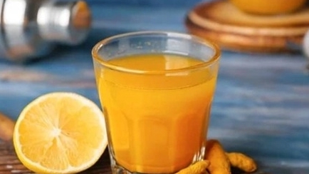 Uống nước ấm pha chanh, nghệ mỗi sáng mang lại nhiều lợi ích sức khoẻ