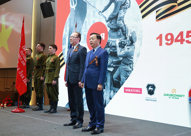 Đại sứ quán LB Nga tổ chức lễ kỷ niệm 80 năm Ngày Chiến thắng Chiến tranh Vệ quốc vĩ đại tại Hà Nội