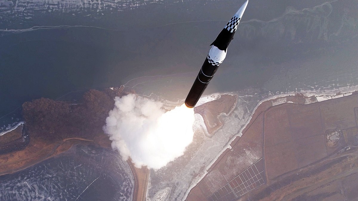 Triều Tiên phóng nhiều tên lửa đạn đạo tầm ngắn