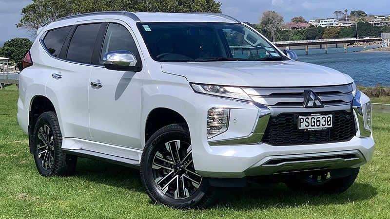 Cập nhật bảng giá xe hãng Mitsubishi mới nhất tháng 5/2025