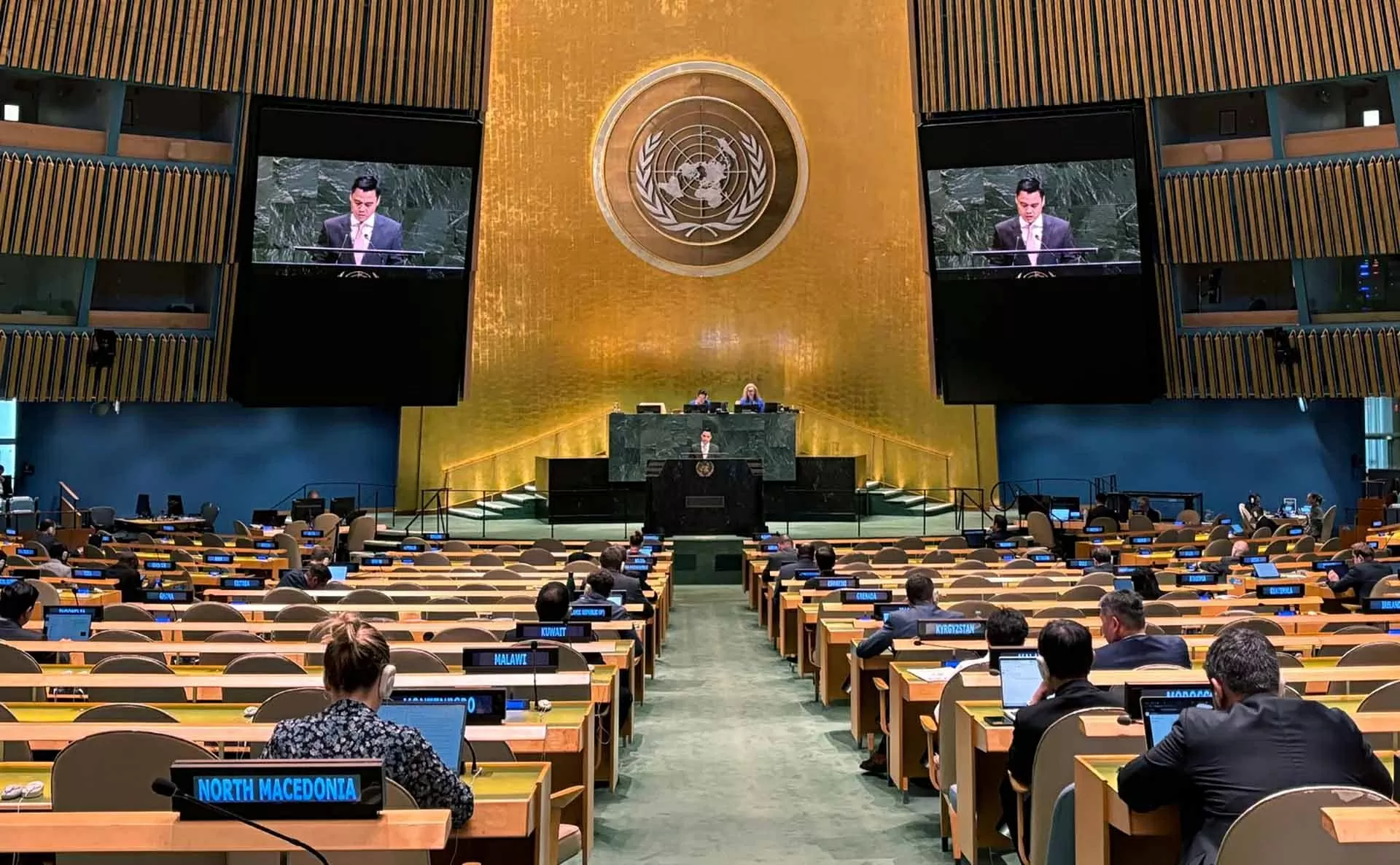 Việt Nam khẳng định ý nghĩa của việc kết thúc Chiến tranh thế giới thứ hai đối với hòa bình, độc lập tự do của các dân tộc Việt Nam khẳng định ý nghĩa của việc kết thúc Chiến tranh thế giới thứ hai đối với hòa bình, độc lập tự do của các dân tộc