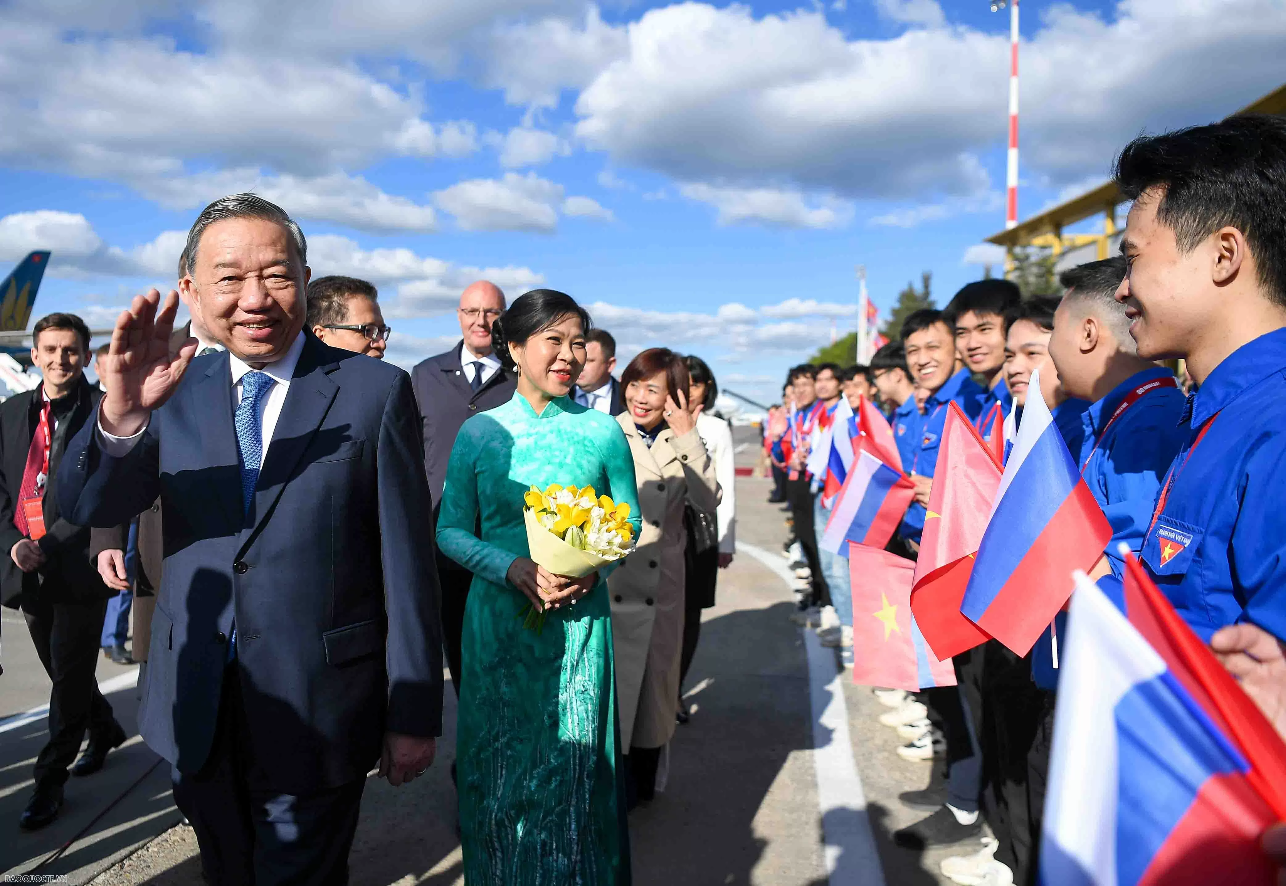 Lễ đón chính thức Tổng Bí thư Tô Lâm và Phu nhân tại Nga Lễ đón chính thức Tổng Bí thư Tô Lâm và Phu nhân tại Nga