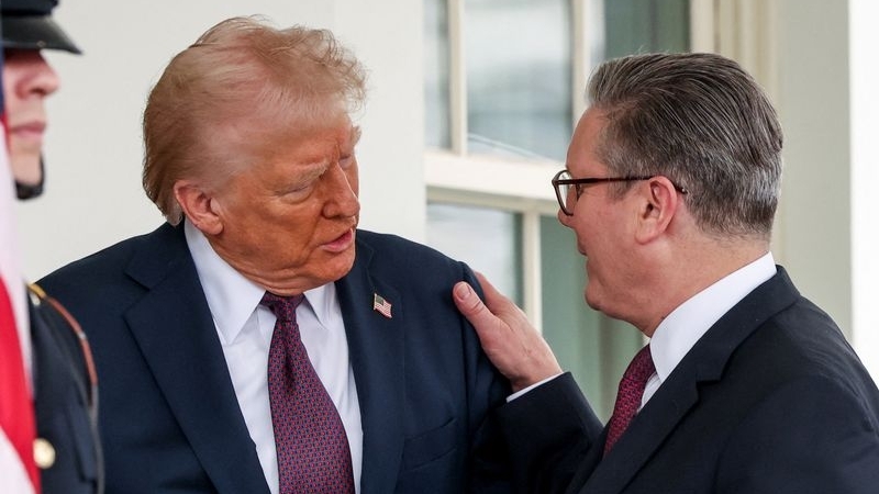 Quốc gia đầu tiên đàm phán thành công với Mỹ, đạt thỏa thuận 'đầy đủ và toàn diện' trong cuộc chiến thuế quan