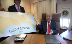 'Phát súng' lịch sử của Hạ viện Mỹ: Đổi tên Vịnh Mexico thành Vịnh Mỹ