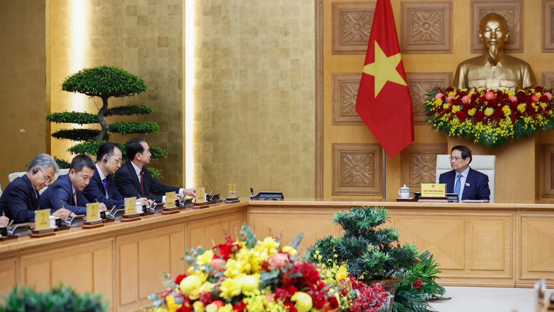 Thủ tướng Phạm Minh Chính tiếp Đại sứ Trung Quốc tại Việt Nam