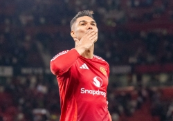 Casemiro đang 'hồi sinh', tương lai ở MU thay đổi bất ngờ