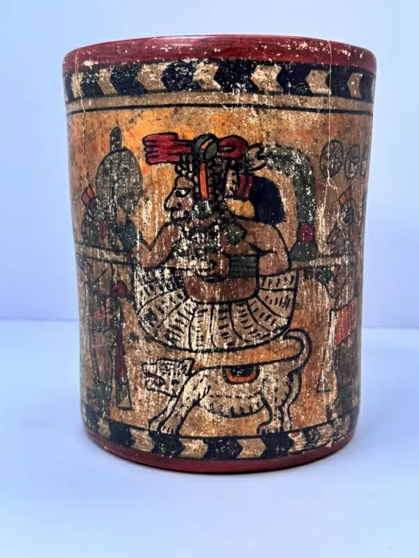 Most of the works in this exhibition were made of ceramics, which was one of the most widespread and diverse activities in ancient Mexico. Most of the works in this exhibition were made of ceramics, which was one of the most widespread and diverse activities in ancient Mexico.