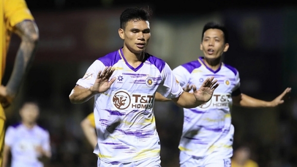 SLNA 1-2 Hà Nội: Vỡ òa với bàn thắng phút bù giờ thứ 11