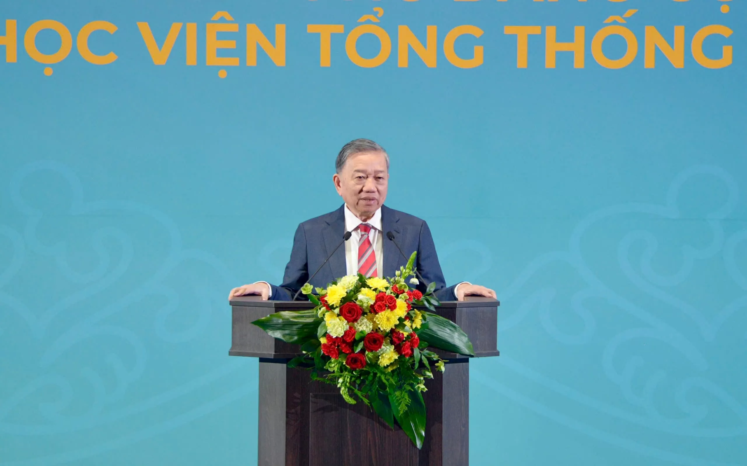 Tổng Bí thư Tô Lâm: 'Vun đắp quan hệ hữu nghị truyền thống Việt-Nga trong kỷ nguyên mới' Tổng Bí thư Tô Lâm phát biểu chính sách tại Học viện Tổng thống: 'Vun đắp quan hệ hữu nghị truyền thống Việt-Nga trong kỷ nguyên mới'