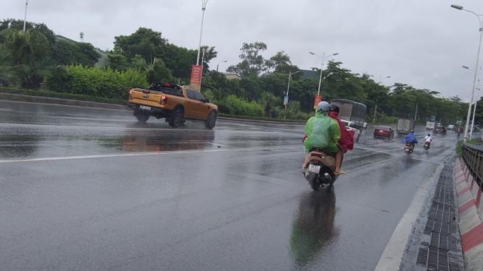 Dự báo thời tiết hôm nay (11/5): Nhiều khu vực cục bộ mưa to đến rất to; Nam Trung Bộ ngày nắng