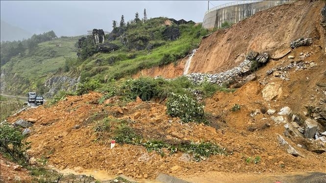 Nhiều địa phương tại tỉnh Lào Cai bị thiệt hại do mưa lớn và dông lốc