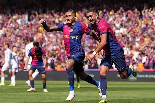 Barcelona-Real Madrid: Đại tiệc tấn công, cuộc đua ngã ngũ