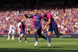 Barcelona-Real Madrid: Đại tiệc tấn công, cuộc đua ngã ngũ