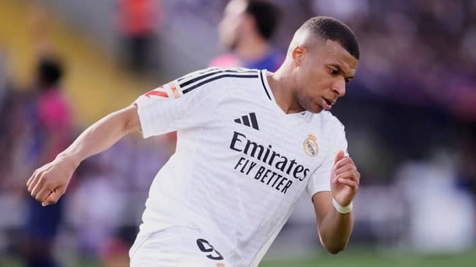 Cú Hattrick buồn của Mbappe, Barcelona sẵn sàng ăn mừng chức vô địch La Liga