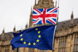 Trước thời khắc 