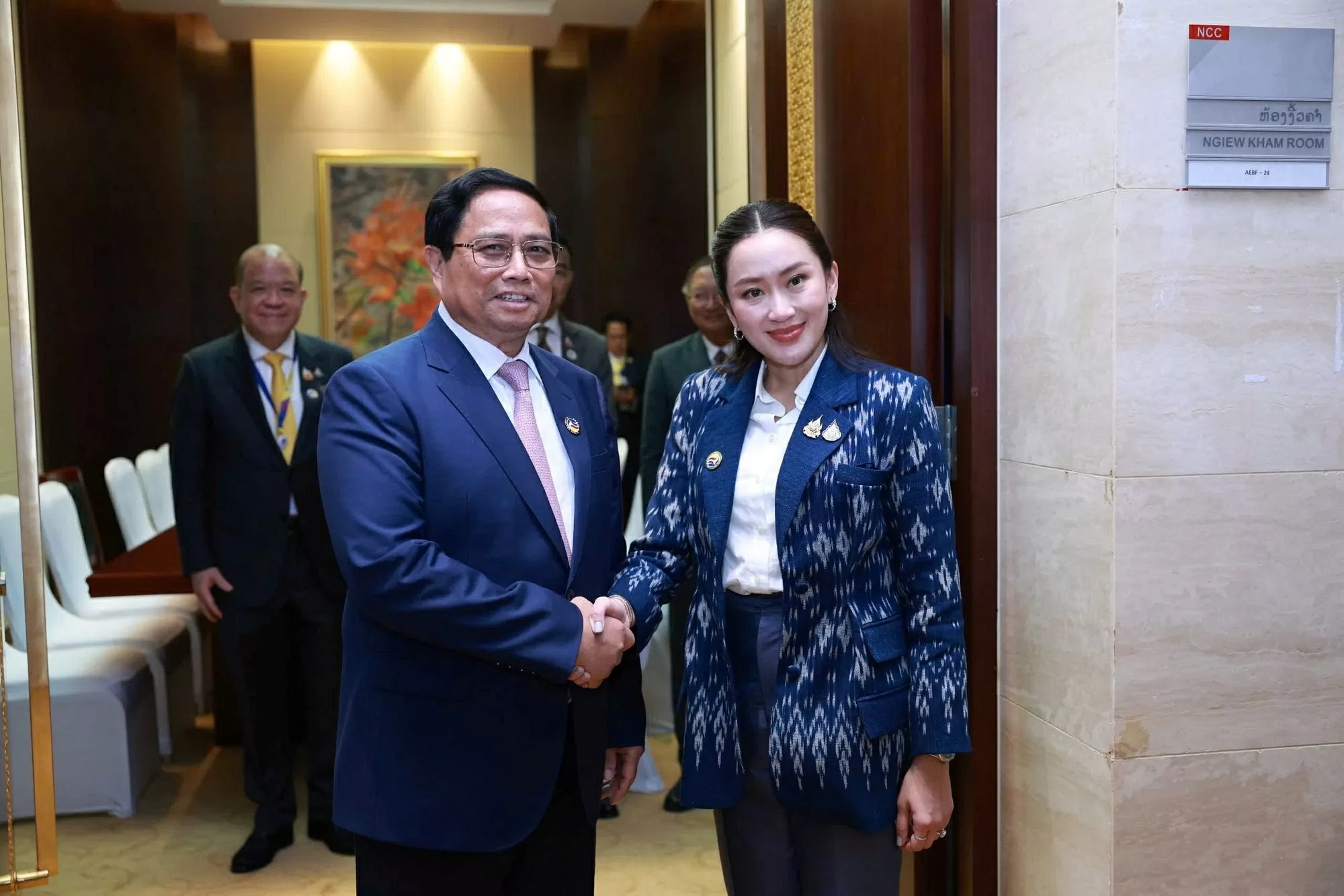Thủ tướng Chính phủ Phạm Minh Chính gặp Thủ tướng Thái Lan Paetongtarn Shinawatra nhân dịp dự  Hội nghị cấp cao ASEAN lần thứ 44, 45 tại Vientiane, Lào ngày 9/10/2024. (Nguồn: VGP)