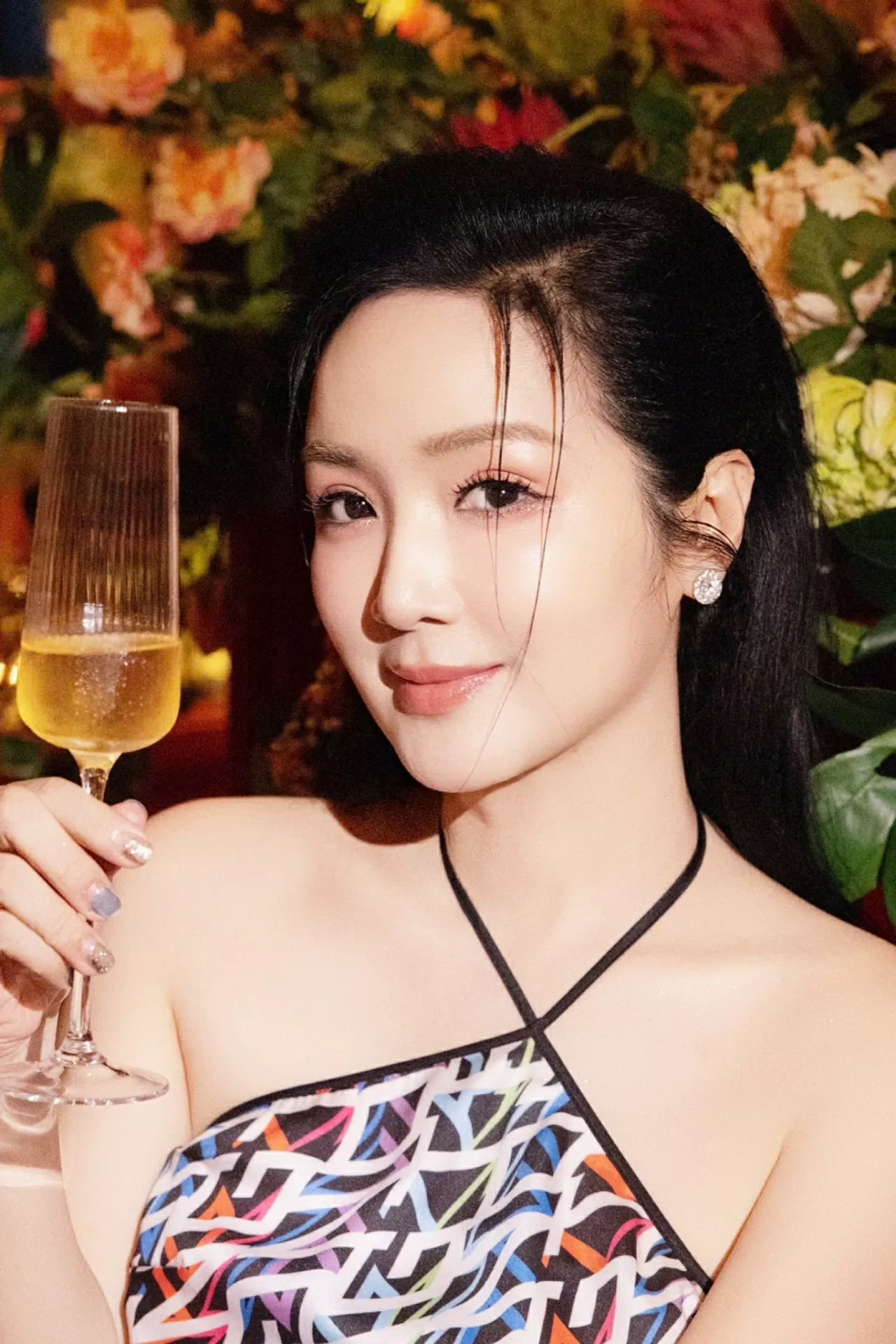 Hoa hậu Đền Hùng Giáng My Hoa hậu Đền Hùng Giáng My