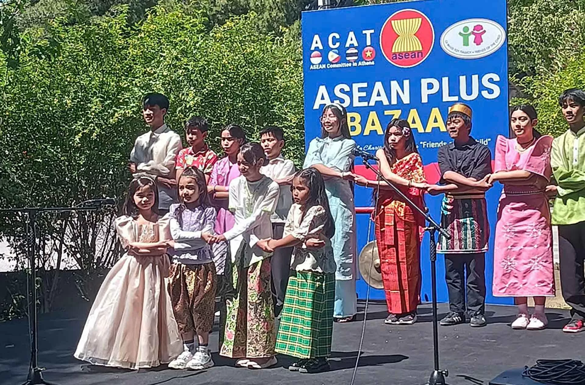 Hội chợ từ thiện ASEAN Plus lần thứ 3: Đưa ASEAN và Việt Nam tới bạn bè Hy Lạp Hội chợ từ thiện ASEAN Plus lần thứ 3: Đưa ASEAN và Việt Nam tới bạn bè Hy Lạp